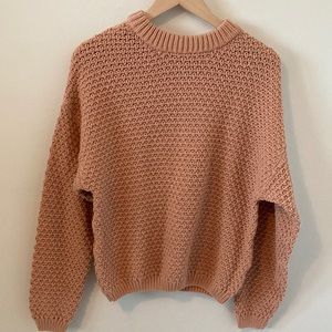 Universal Thread peachy/pinky sweater large